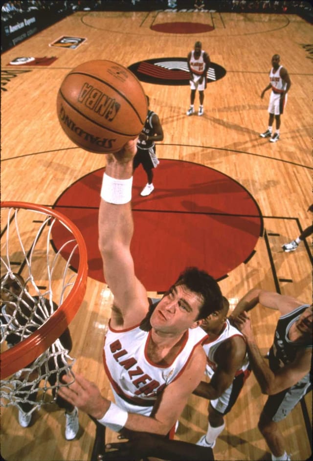 arvydas sabonis cigarette Arvydas Sabonis Nickname: Sabas Listed height & weight: 7 ft 3 in, 280 lb Position: Center NBA Draft: 1986 (1st round, 24th overall pick) Drafted by: Portland Trail Blazers Career NBA season Arvydas Sabonis: The Original Unicorn
