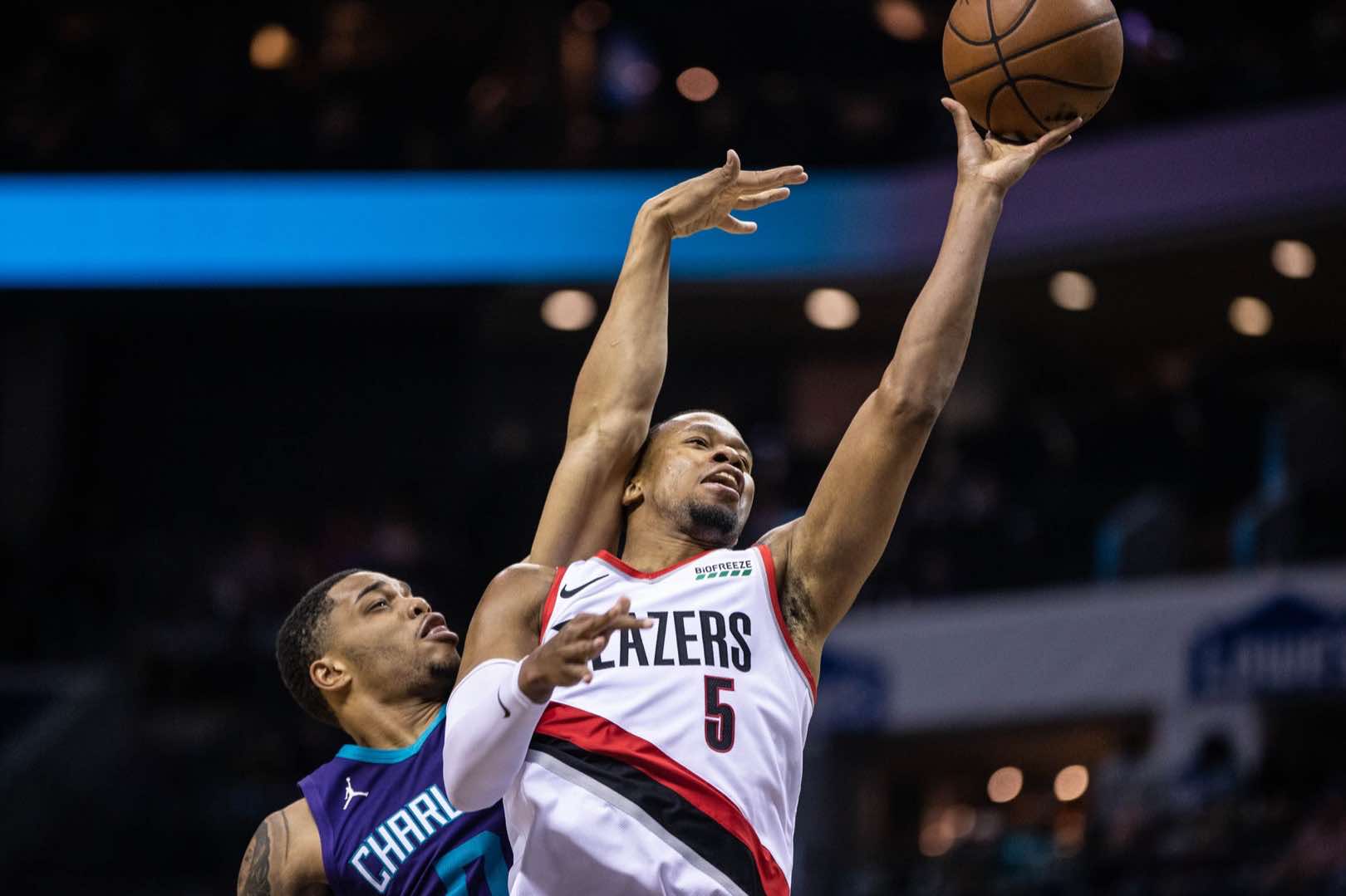 PHOTOS » Blazers vs Hornets Photo Gallery