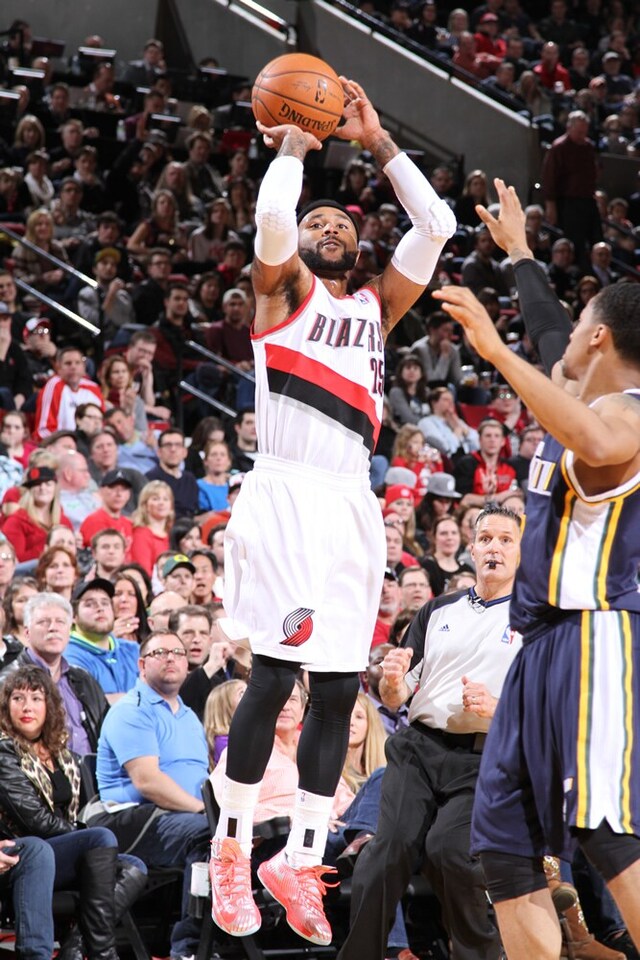 Trail Blazers vs. Jazz Jan. 21 2014 Photo Gallery | NBA.com