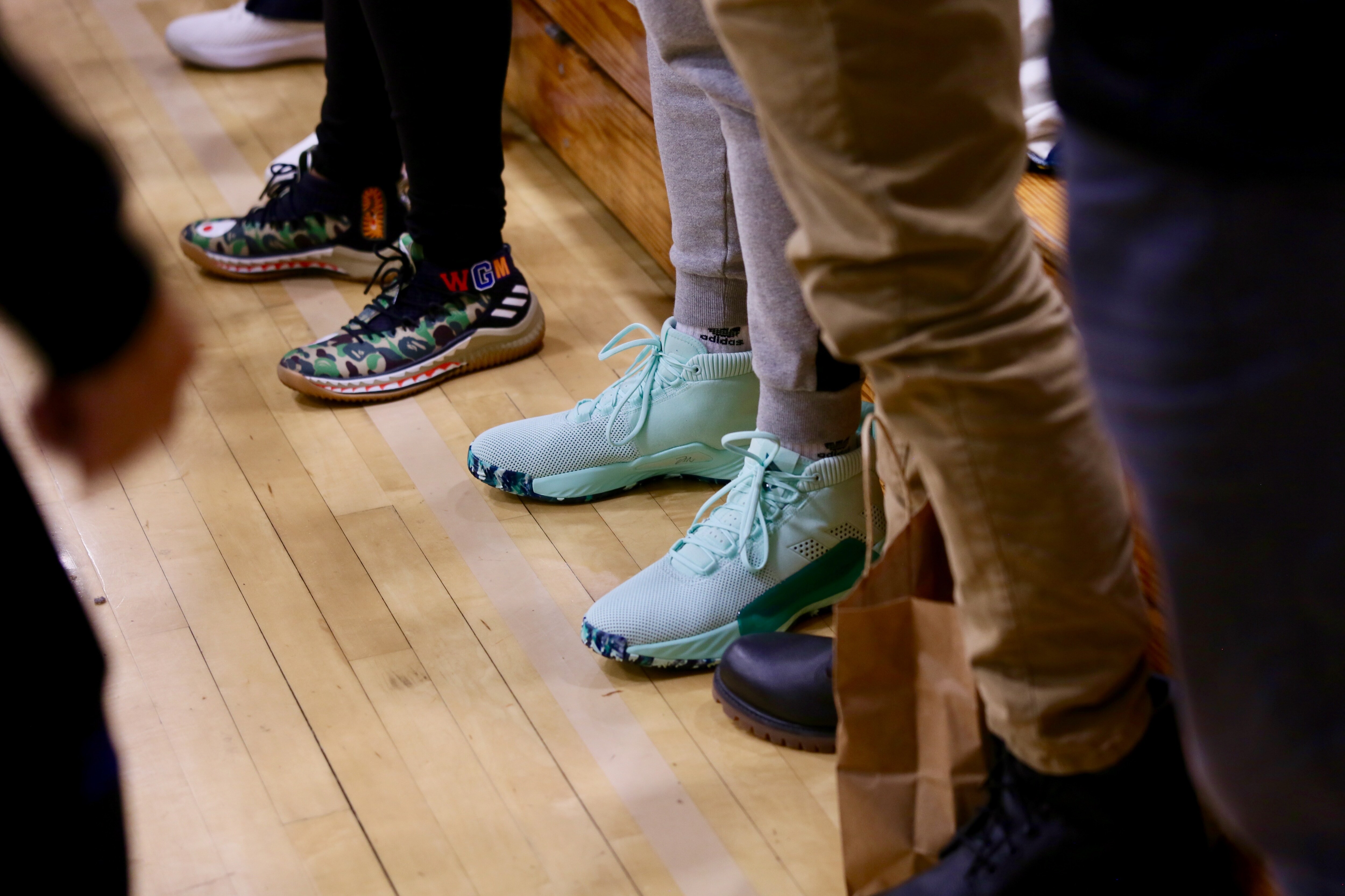 damian lillard wearing dame 5