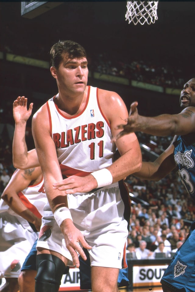 Arvydas Sabonis Through the Years Photo Gallery | NBA.com