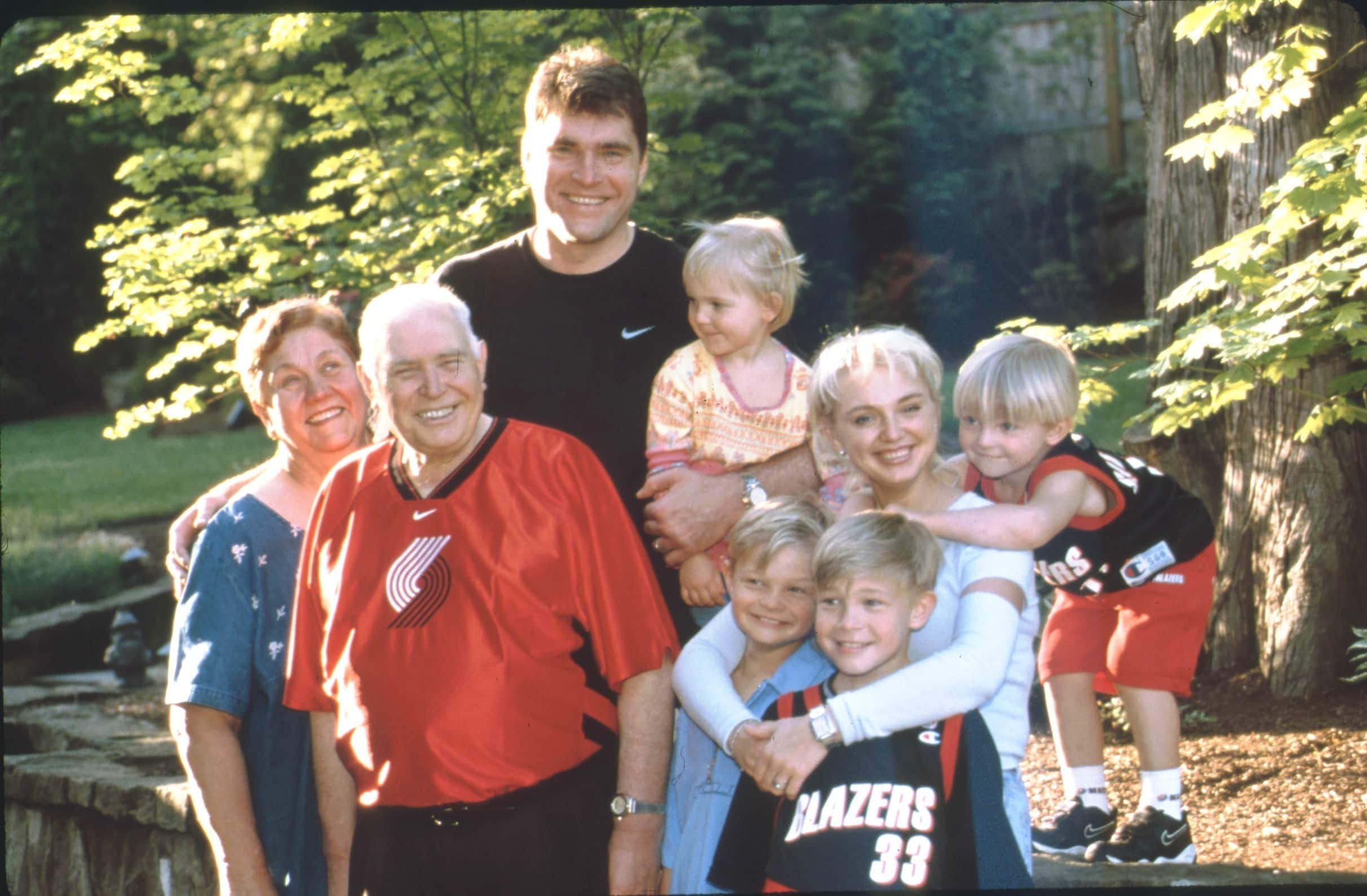 Arvydas Sabonis Through the Years Photo Gallery | NBA.com