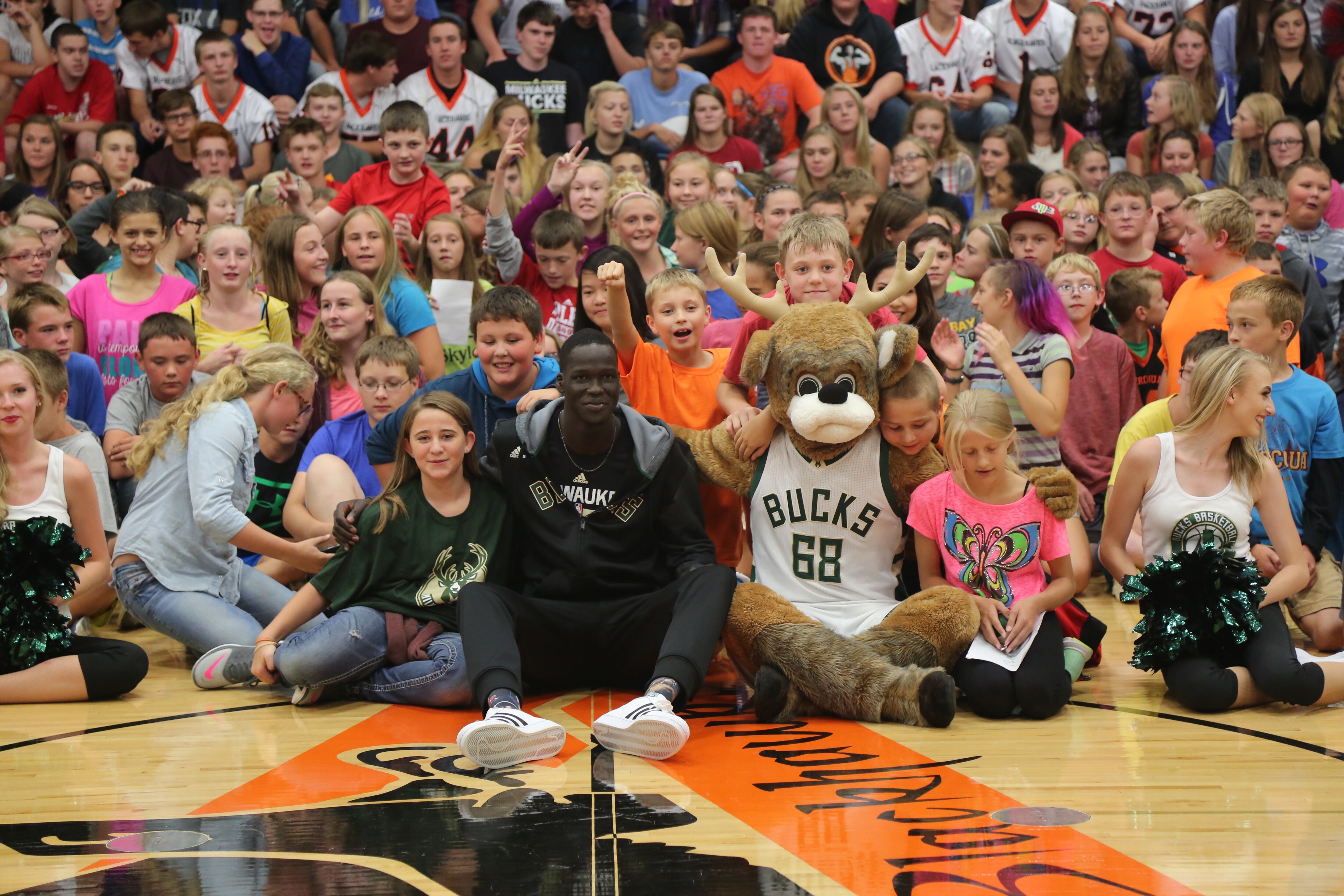 Gallery: Bucks Energize School Assembly | Milwaukee Bucks