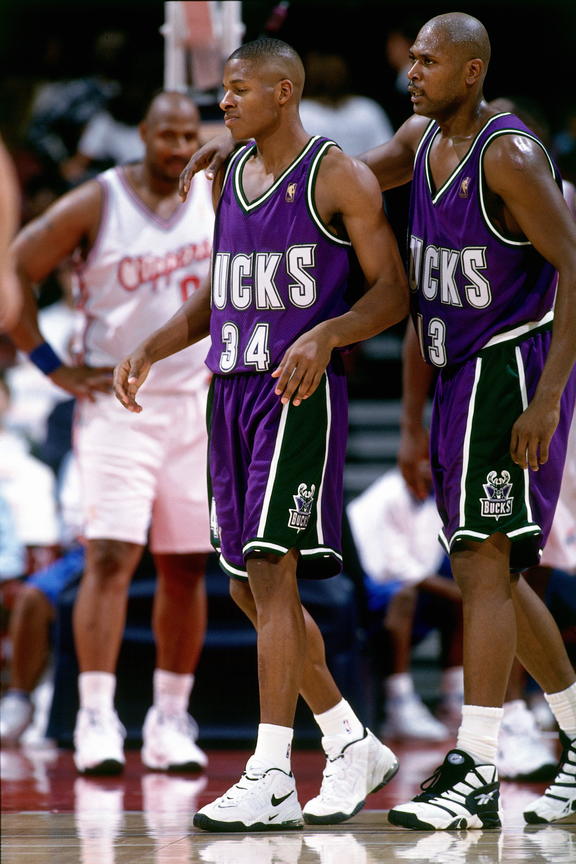 Ray allen bucks shoes online