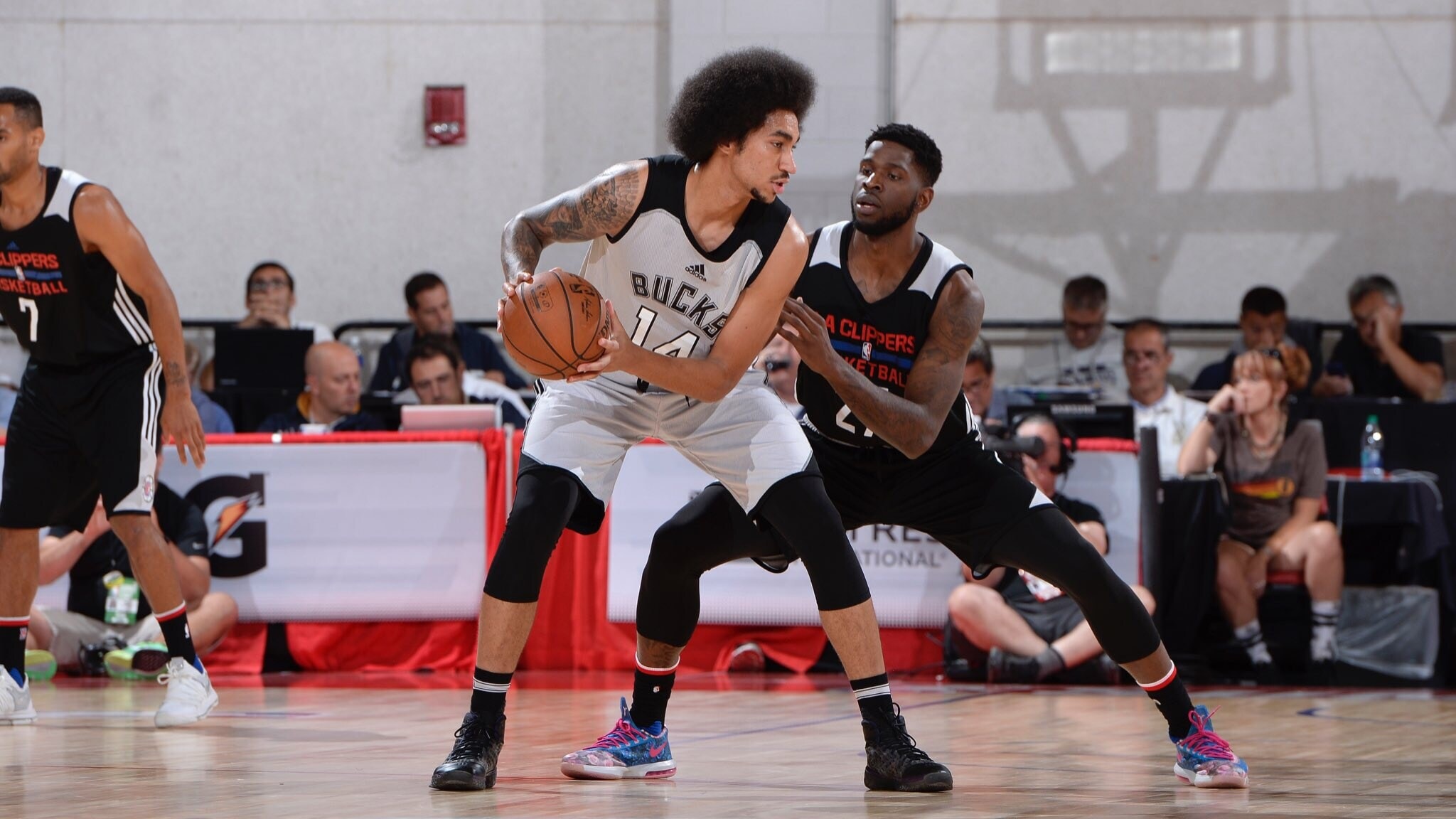 Bucks Request Waivers on Jalen Moore