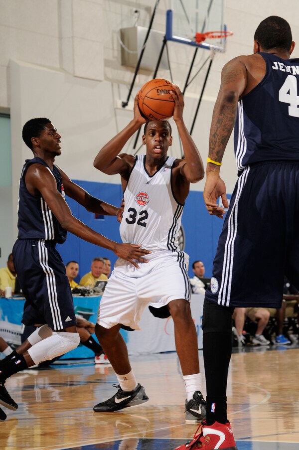 khris middleton cream city