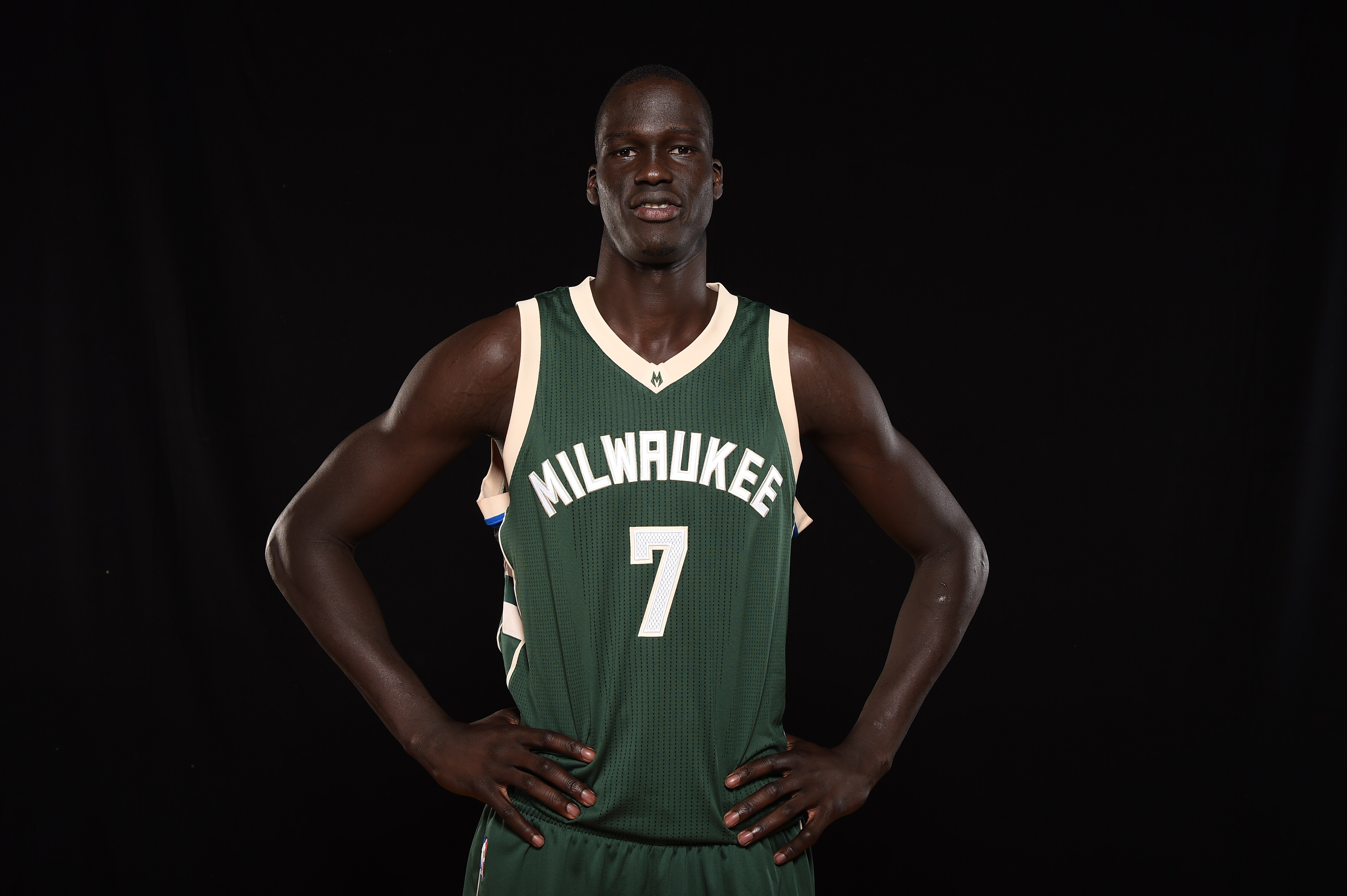 milwaukee bucks new jersey 2016
