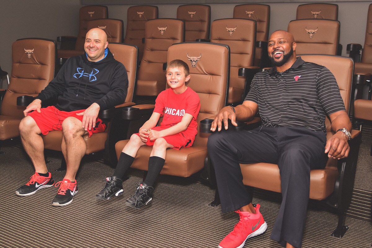 CHICAGO BULLS AND FANDUEL HOST PLAYER FOR A DAY EXPERIENCE Photo