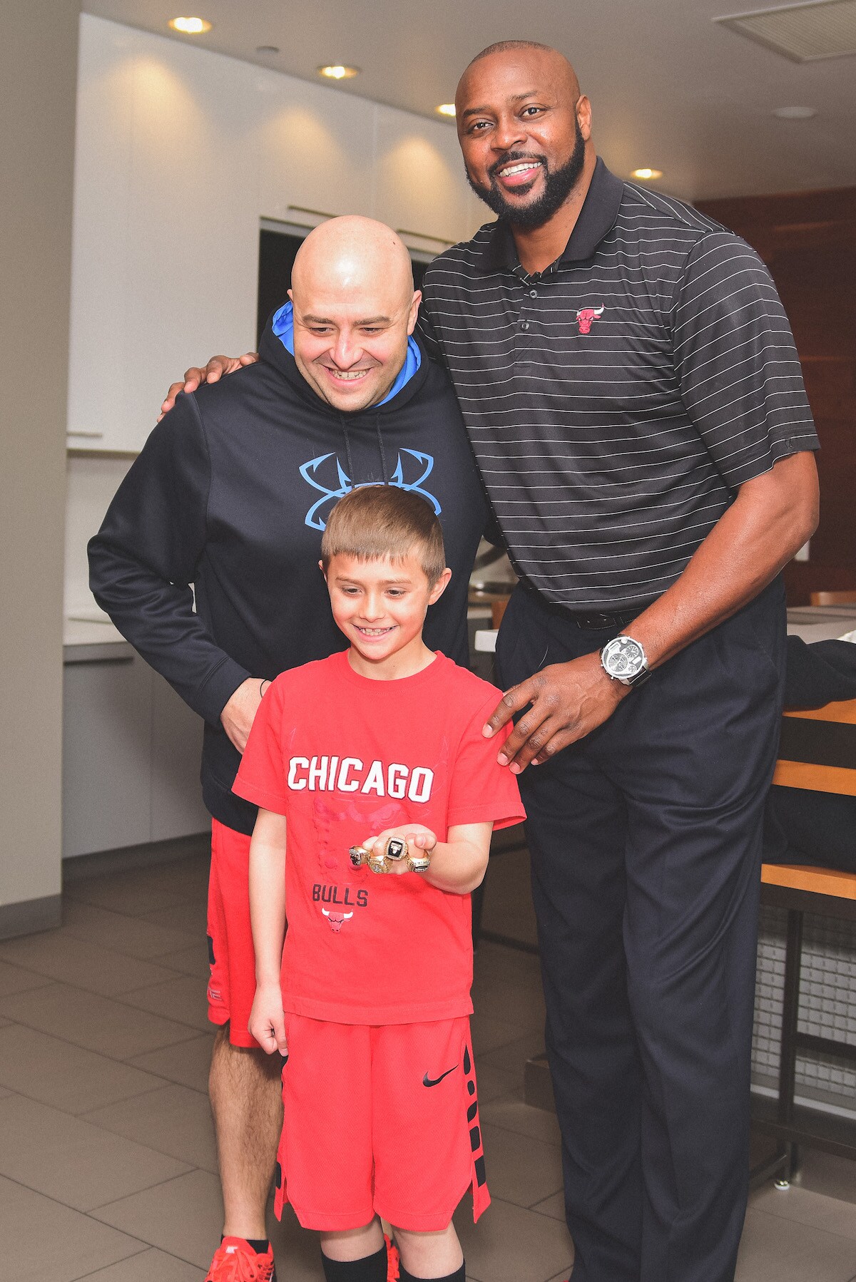 CHICAGO BULLS AND FANDUEL HOST PLAYER FOR A DAY EXPERIENCE Photo