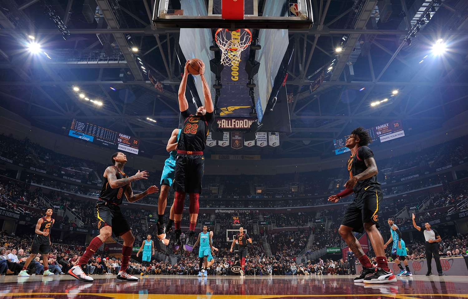 Charlotte Hornets v Cleveland Cavaliers