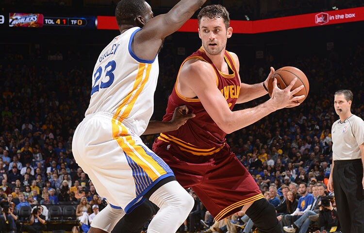 Cleveland Cavaliers at Golden State Warriors - January 9, 2015 ...