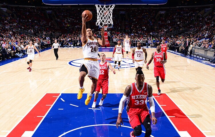 Cleveland Cavaliers at Philadelphia 76ers - November 2, 2015