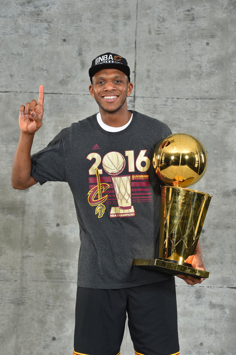 James jones cavs online