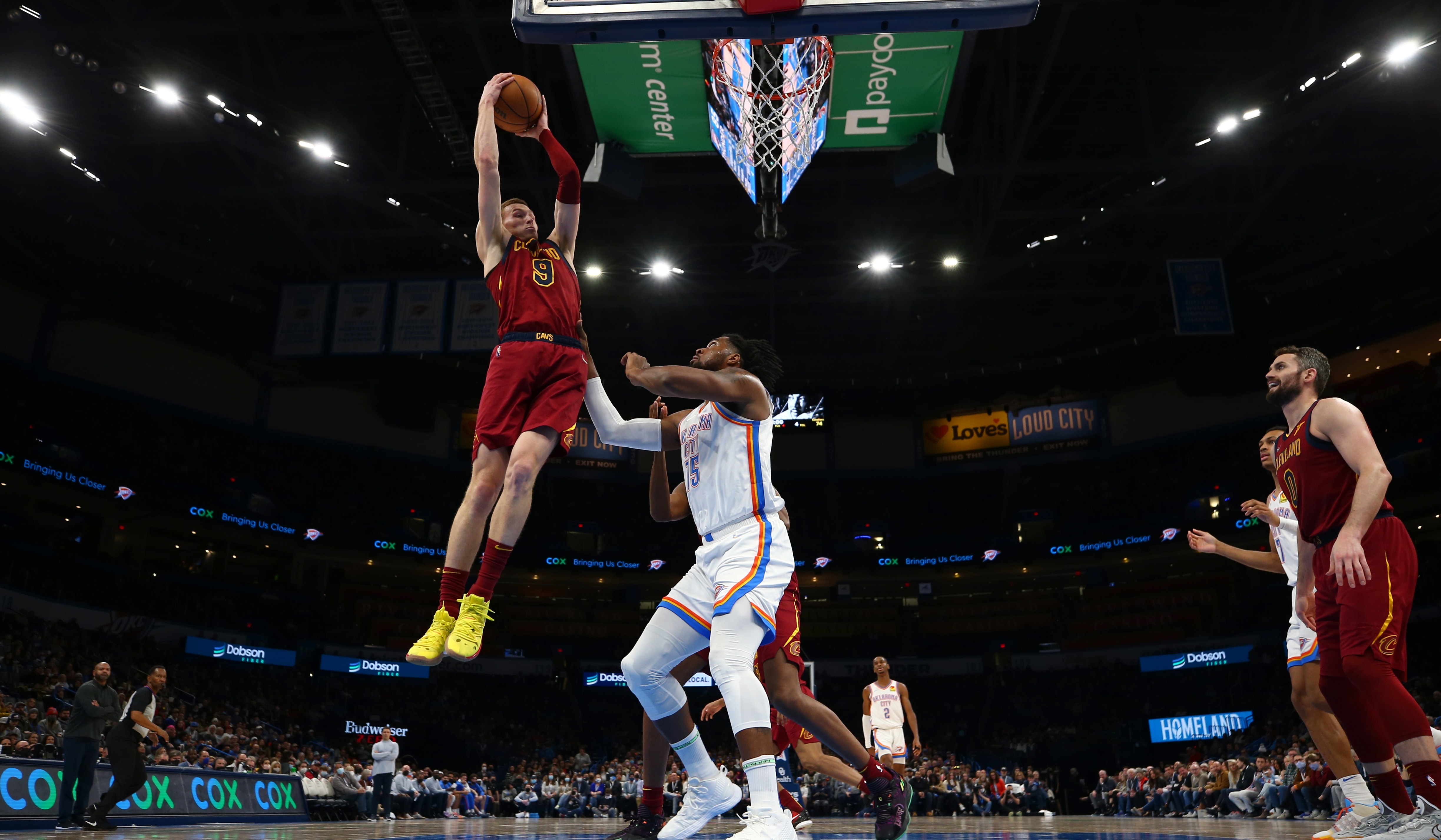 Cleveland Cavaliers v Oklahoma City Thunder
