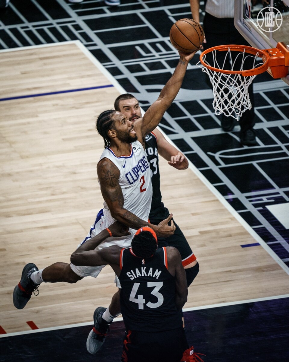 Gallery Clippers vs. Raptors (11.11.19) Photo Gallery