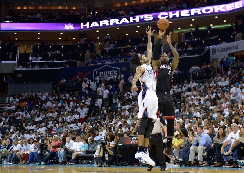 Photos: Chris Douglas-Roberts and Ekpe Udoh Photo Gallery | NBA.com