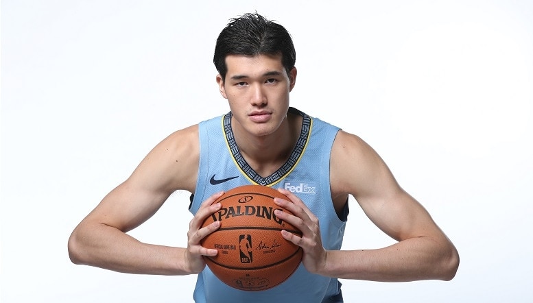 Yuta Watanabe: Memphis Grizzlies sign phenom from Japan