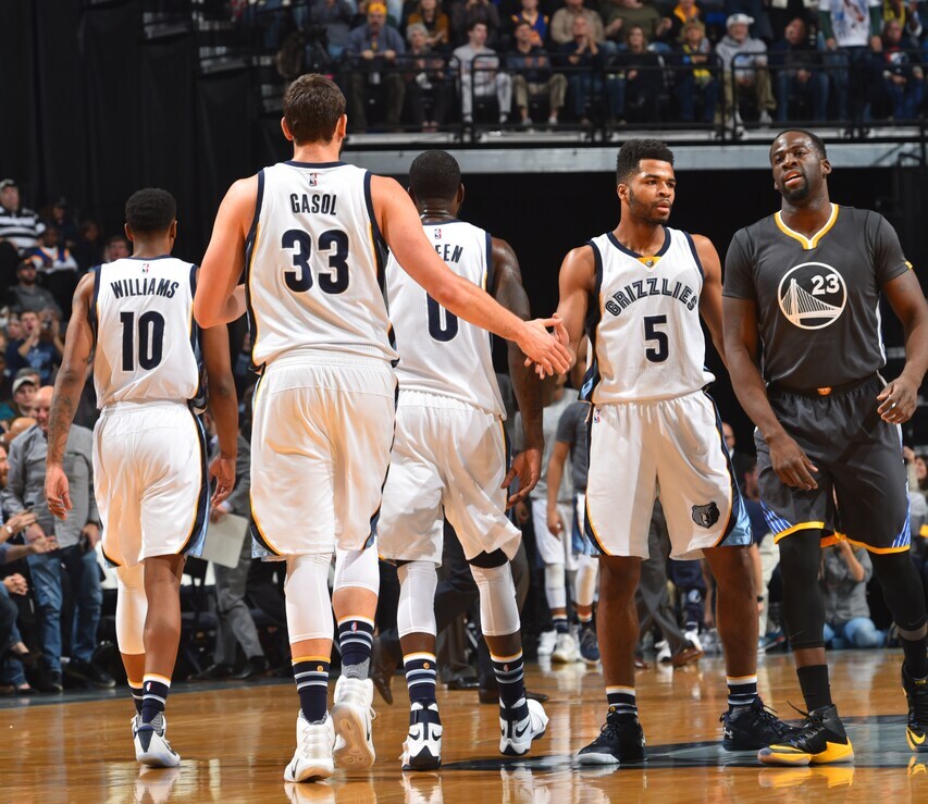 Grizzlies vs. Warriors 1st half photos Memphis Grizzlies