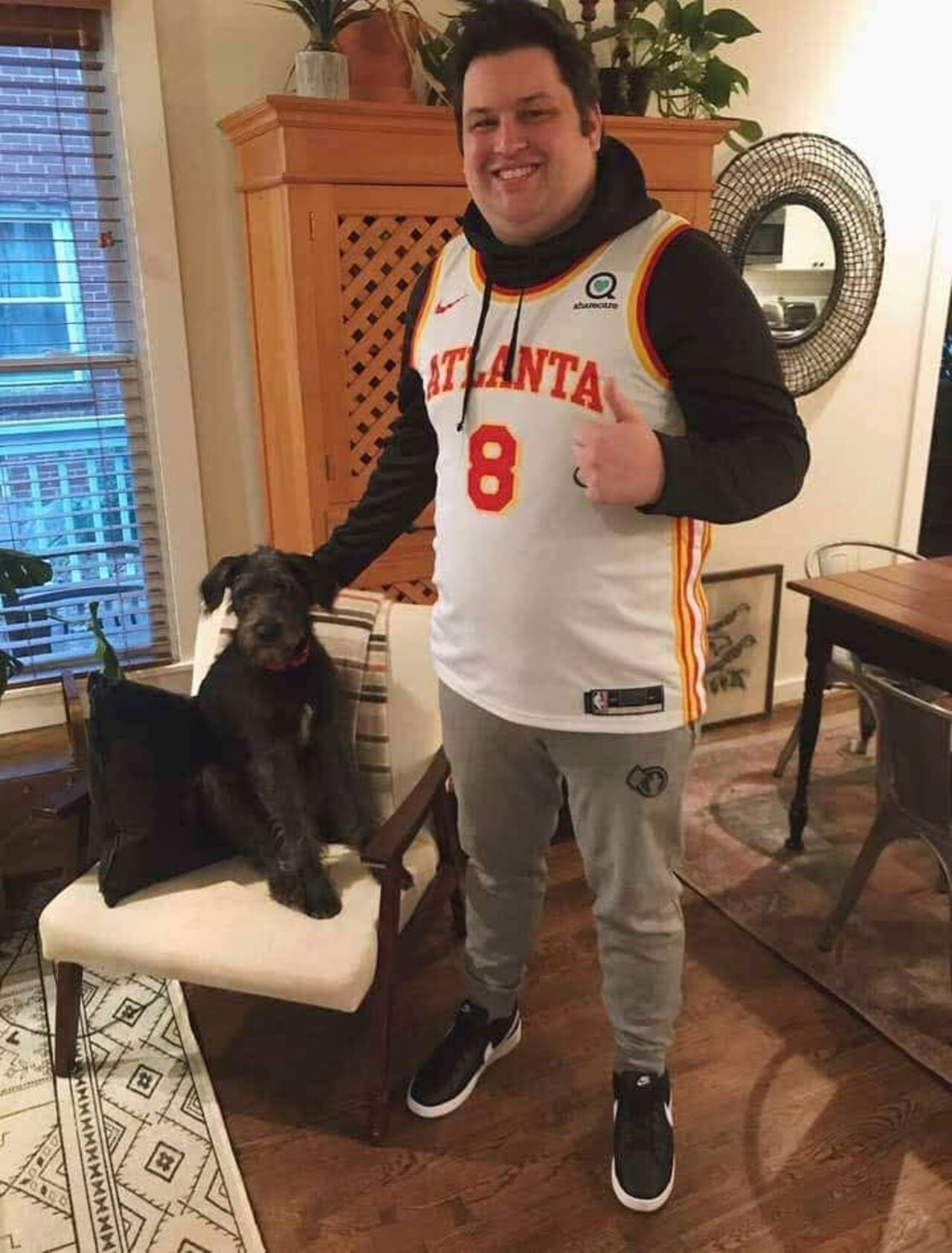 Biggest Hawks Fans Photo Gallery | NBA.com