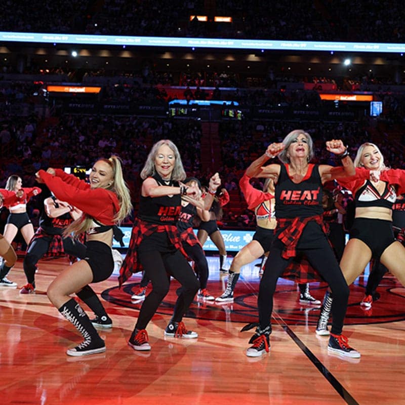Golden Oldies 2021 22 Performances Photo Gallery NBA com