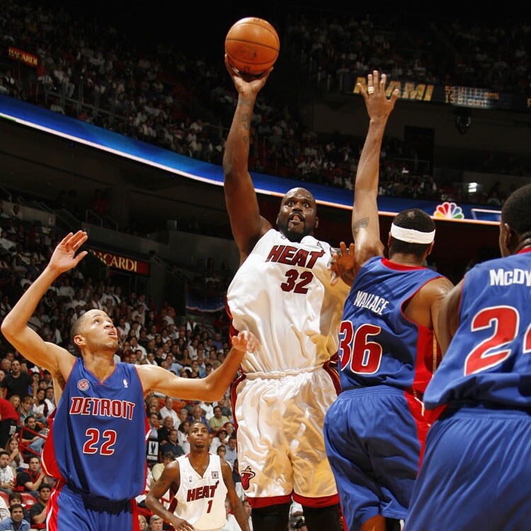 NBA シャキールオニール　Shaquille O'Neal SHAQ HEAT SHAQUILLE O'NEAL 8X10 PHOTO MIAMI HEAT BASKETBALL NBA SHAQ