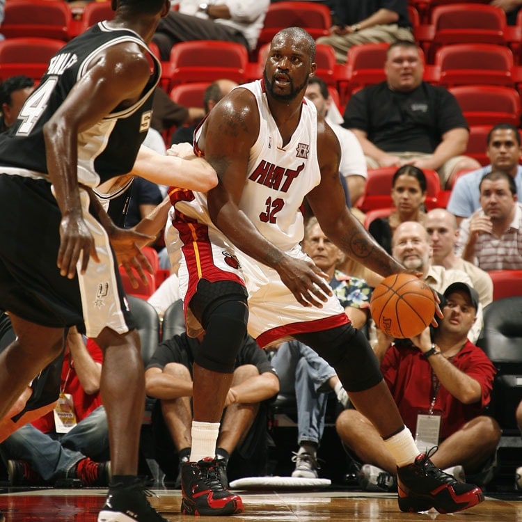 NBA シャキールオニール　Shaquille O'Neal SHAQ HEAT SHAQUILLE O'NEAL 8X10 PHOTO MIAMI HEAT BASKETBALL NBA SHAQ