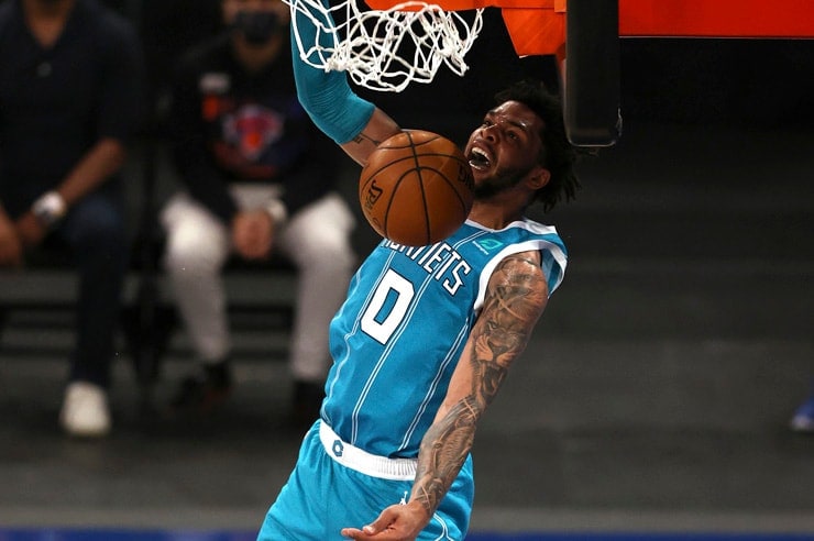 Bridges Leads Huge Hornets Rally, But 