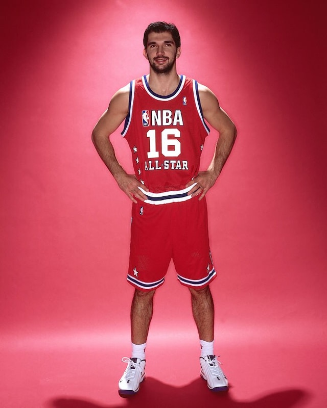 Rare Photos: Peja Stojakovic Photo Gallery | NBA.com