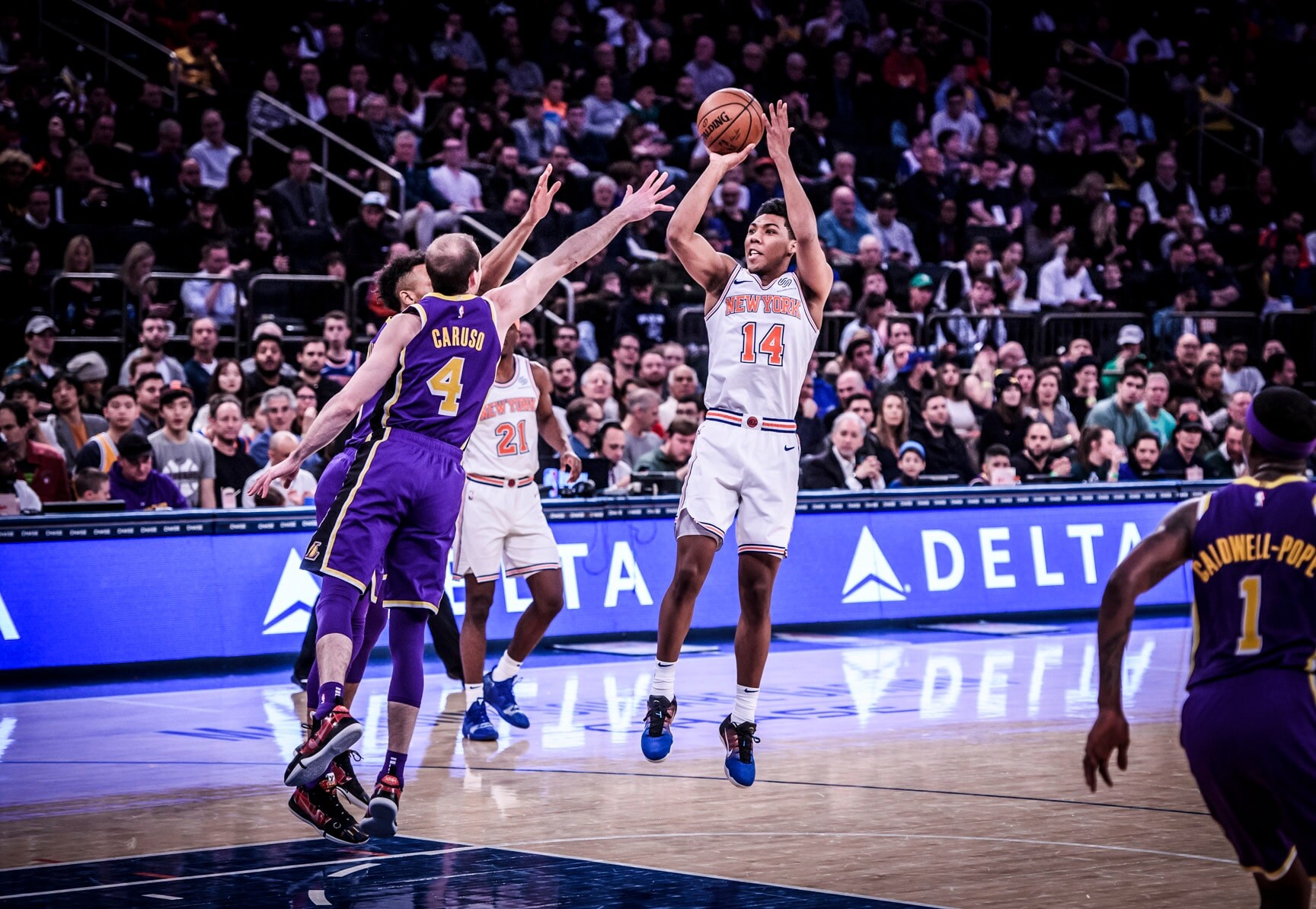 Knicks on the Court Mar 17 vs. Lakers Photo Gallery