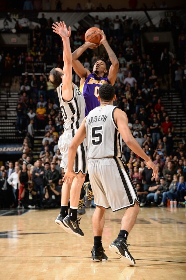 Photos Lakers vs. Spurs (12/12/14) Photo Gallery