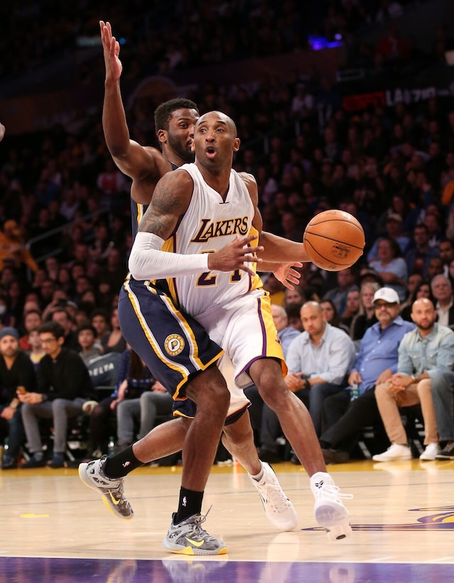 Photos Lakers vs. Pacers (1/4/15) Photo Gallery