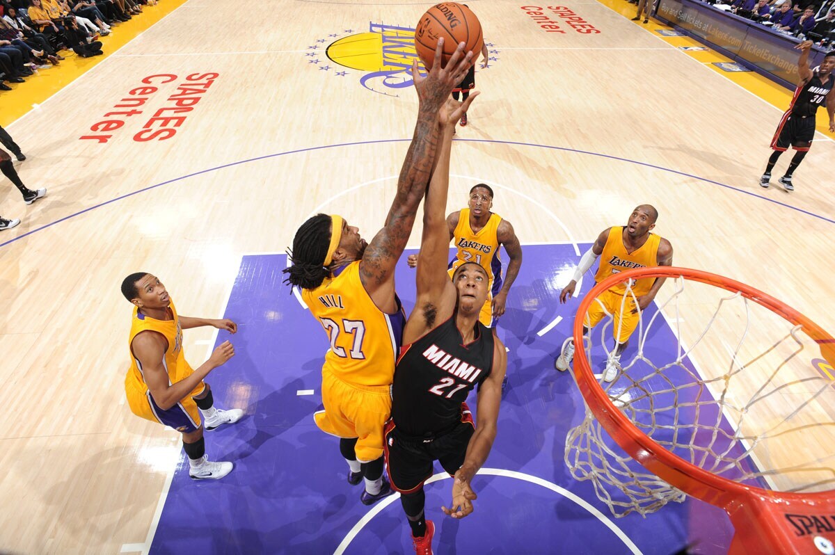 Photos Lakers vs. Heat (1/13/15) Photo Gallery
