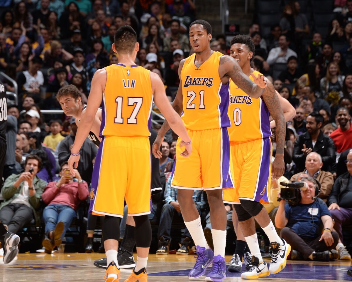 2014-15 Player Galleries: Ed Davis | Los Angeles Lakers, image size:1200x960