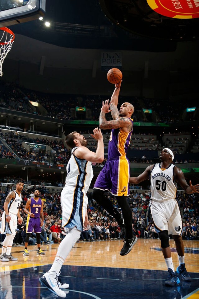 Photos Lakers vs. Grizzlies (3/6/15) Photo Gallery
