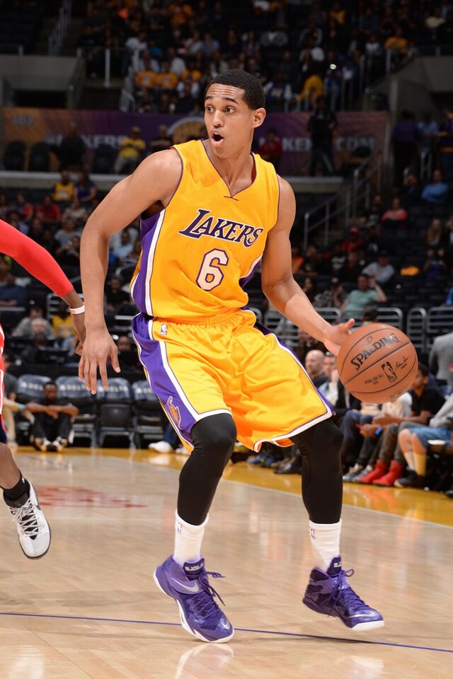 Photos Lakers vs. Pistons (3/10/15) Photo Gallery