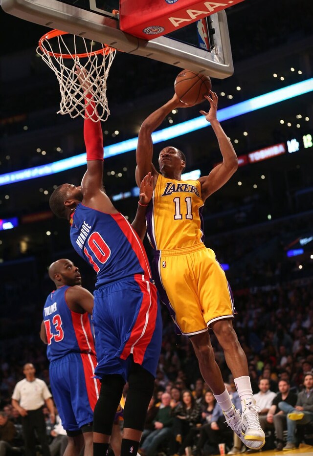 Photos Lakers vs. Pistons (3/10/15) Photo Gallery