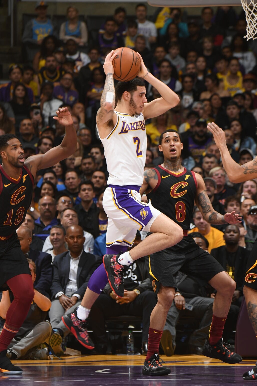 cavaliers versus lakers