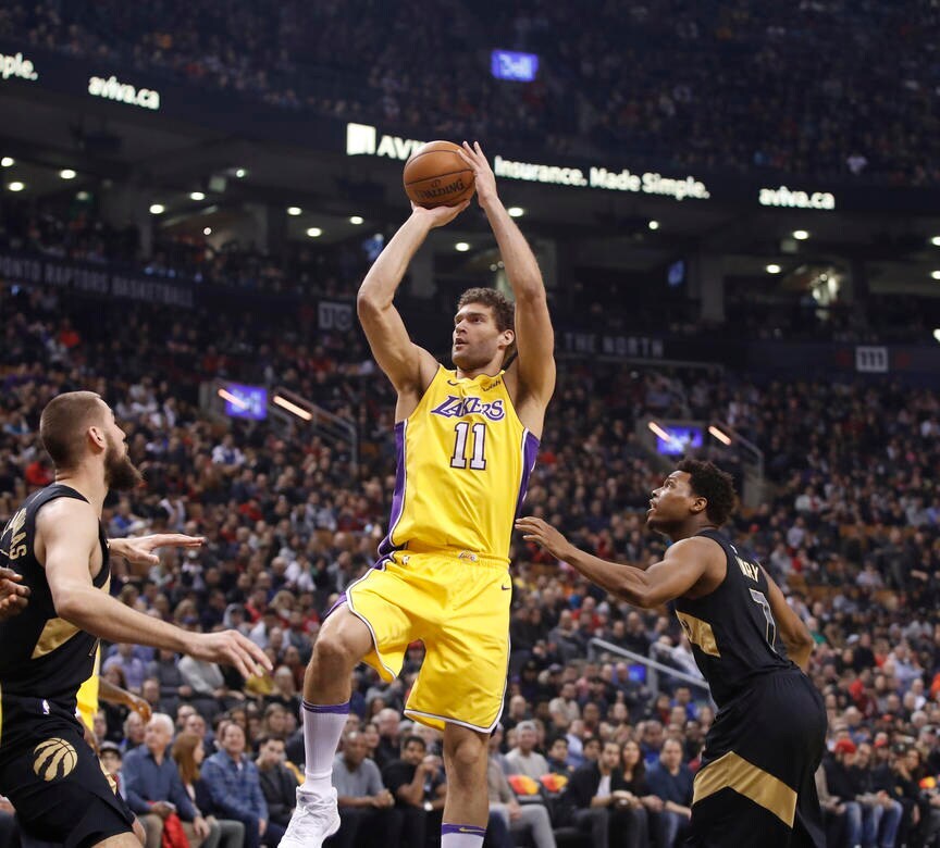 Photos Lakers vs. Raptors (1/28/18) Photo Gallery