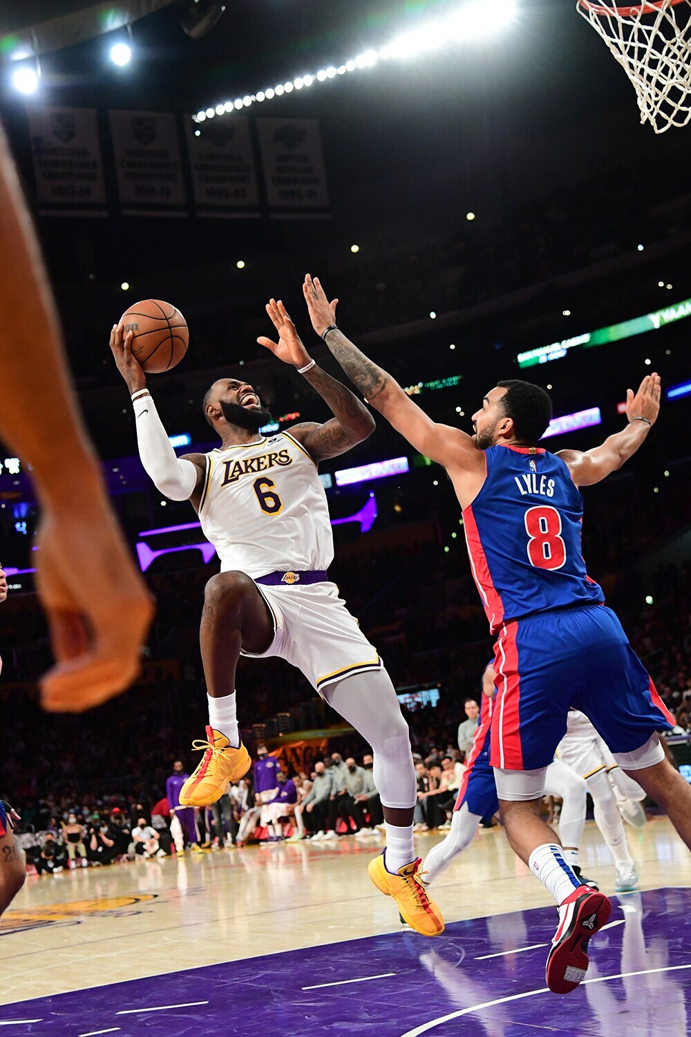 LA Lakers vs. Detroit Pistons (11/28/21)