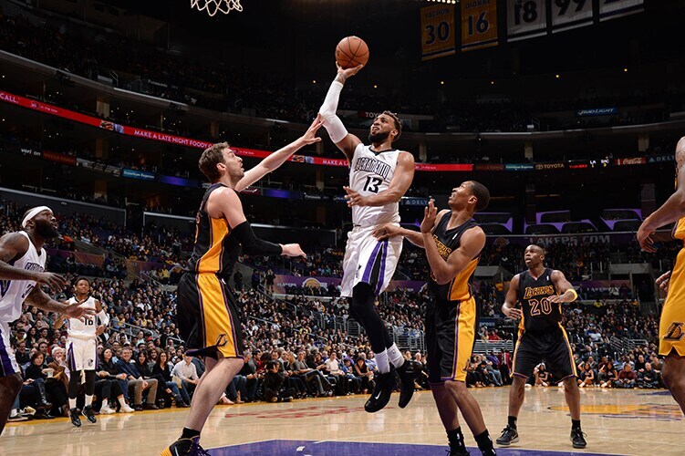 Photos Lakers vs. Kings 02/28/14 Photo Gallery