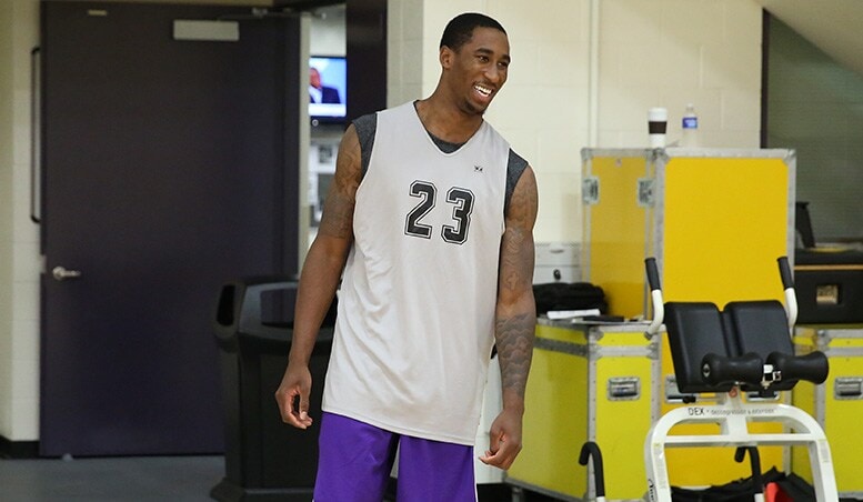 スポーツ選手 RONDAEHOLLIS-JEFFRSON i?img=/i/headshots/nba/players
