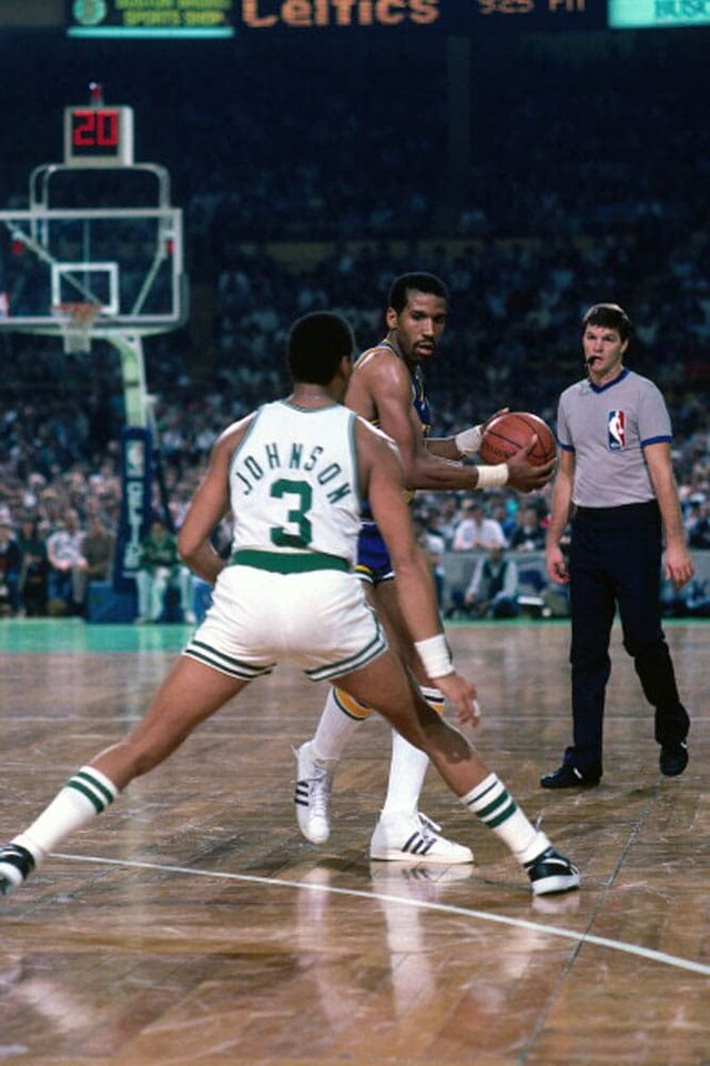 Ranking 60 Best Defenders in NBA History Photo Gallery