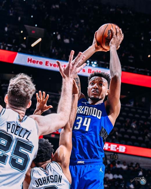 Slideshow-image: Wendell Carter Jr....