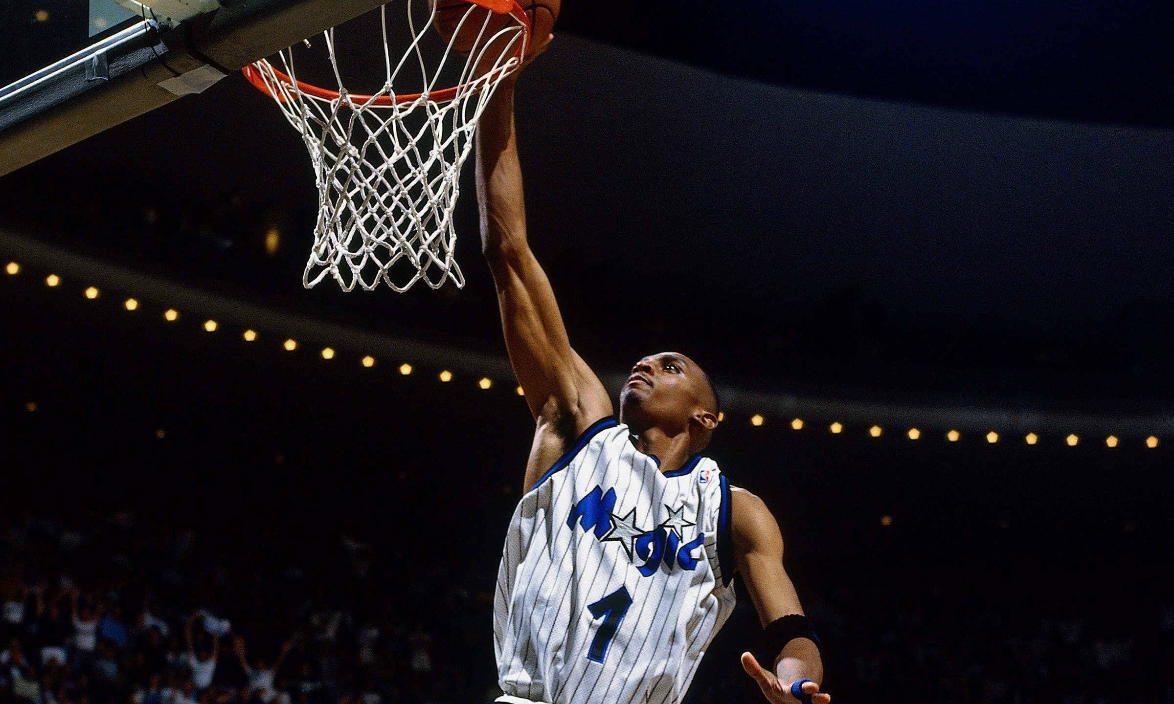 Anfernee Hardaway, Orlando Magic.  Basketball legends, Basketball  pictures, Nba basketball