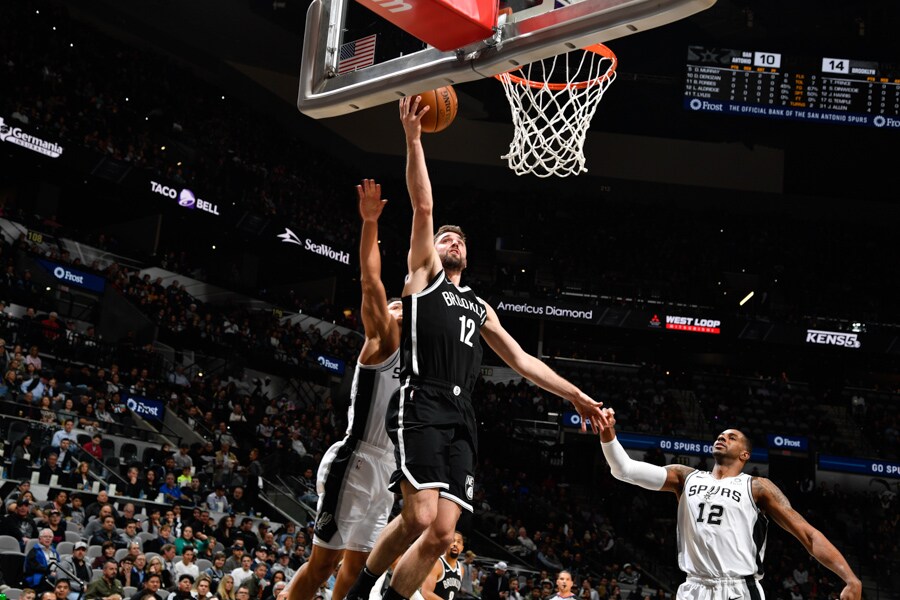 Gallery Nets vs. Spurs Photo Gallery