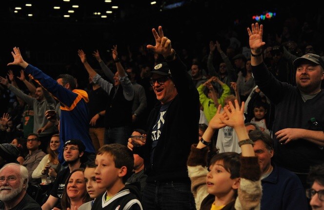 Nba Front Row Fans Gallery: Best Fans in the NBA | Brooklyn Nets