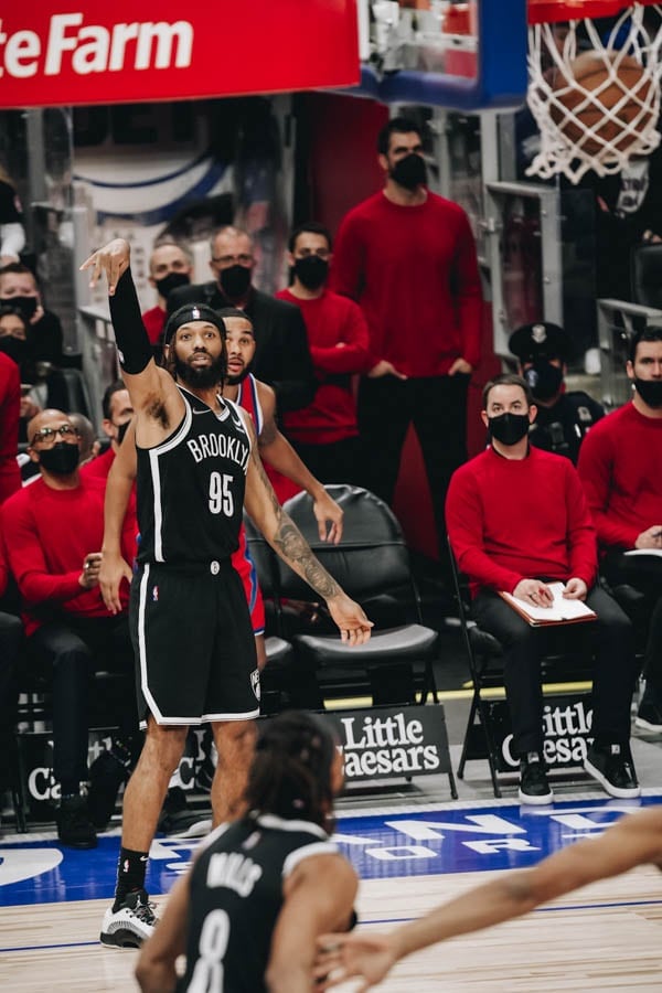 Gallery Nets vs. Pistons Photo Gallery