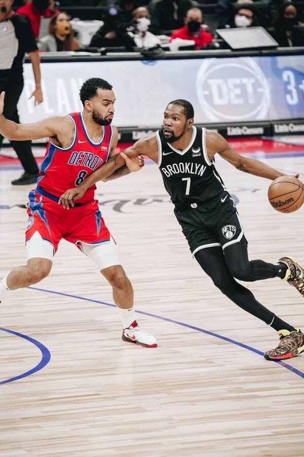 Gallery Nets vs. Pistons Photo Gallery