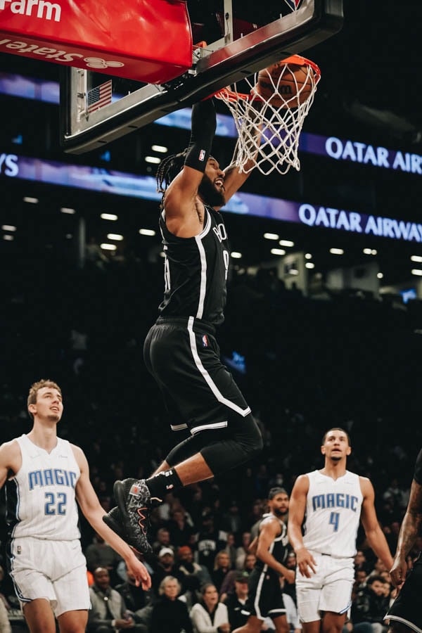 Gallery Nets vs. Magic Photo Gallery