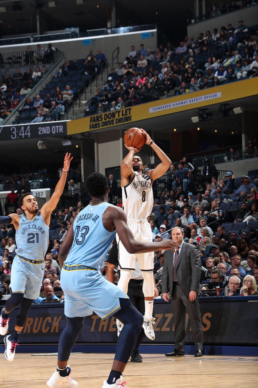 Gallery Nets vs. Grizzlies Photo Gallery